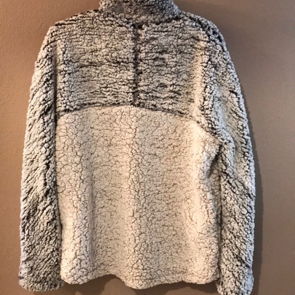 🔥Thread & Supply Wubby Fleece Pullover🔥 - Picture 5 of 6